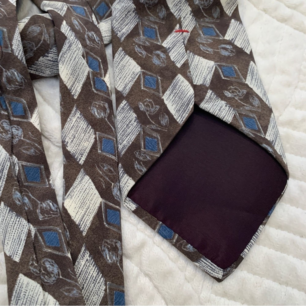 Geometric Patterned Brown Tie - image 2